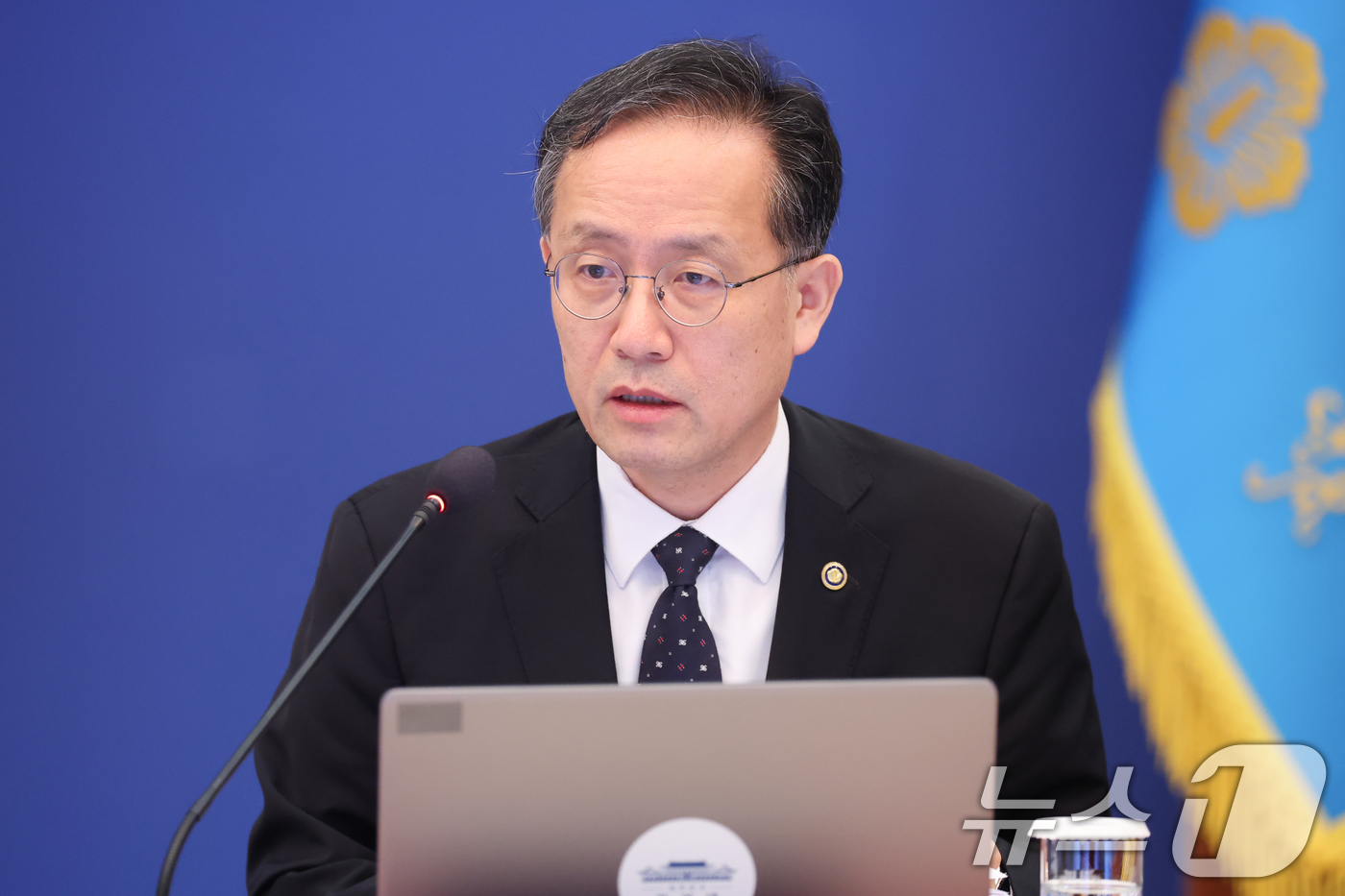 (서울=뉴스1) 이재명 기자 = 부총리 겸 재정경제부 장관 후보자인 이형일 재경부 1차관이 1일 청와대에서 열린 국무회의에서 발언하고 있다. 2026.9.1/뉴스1