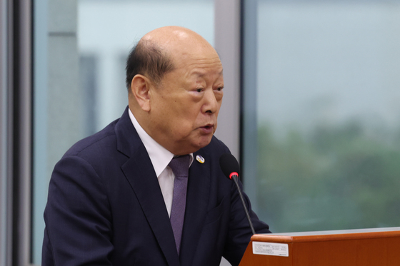 송두환 "피해자 적극 발굴 노력 미흡…조사 범위 넓힐 것"
