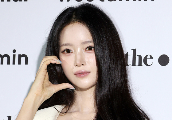하이키 서이, 돋보이는 미모