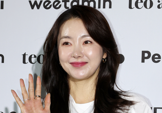 소이현, 변치 않는 미소