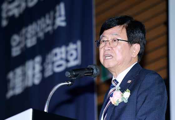 부산교사노조, 교육교부금 개편 반발…"최교진 장관 사퇴하라"