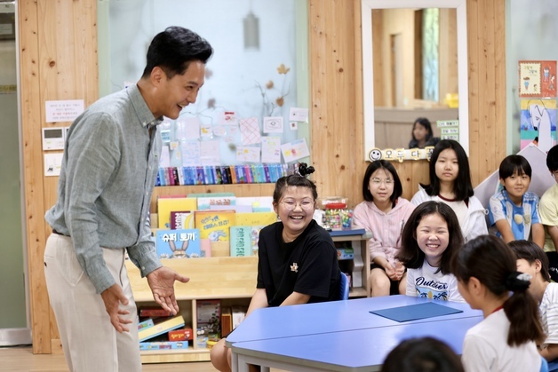 괴산 장연초, 배우 안신우와 '책에서 무대로' 창의예술교육 첫걸음