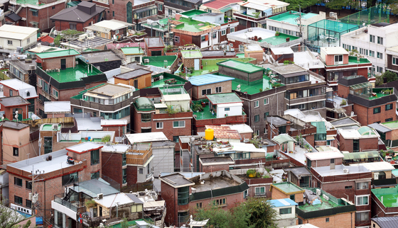 서울 빌라 전셋값 소폭 하락…월세는 6% 넘게 올라