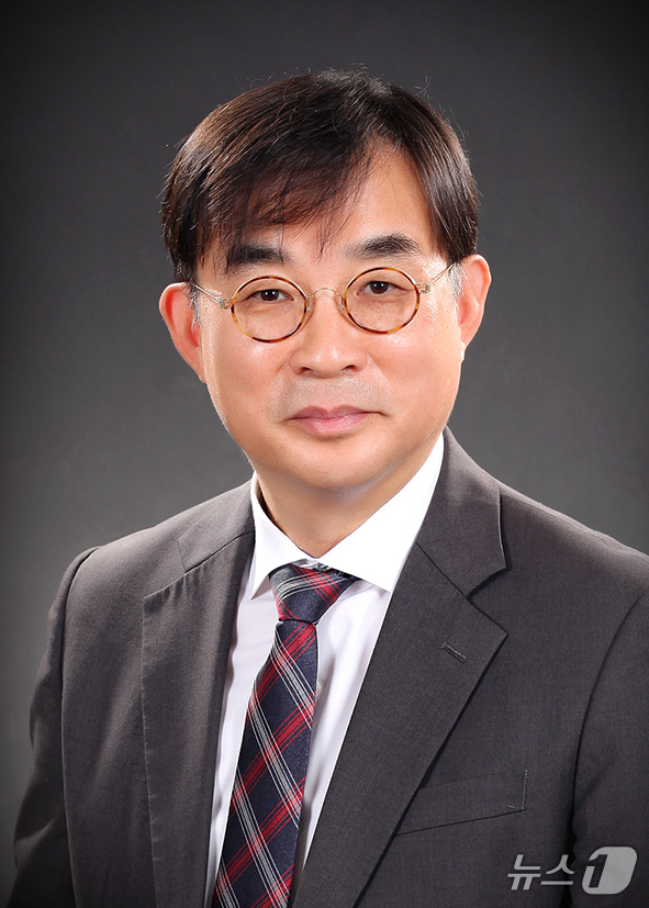 (서울=뉴스1) 허경 기자 = 청와대는 이재명 대통령이 1일 국가지식재산위원회 위원장으로 계승균 현 부산대 교수를 지명했다고 밝혔다. (청와대 제공. 재판매 및 DB 금지) 202 …