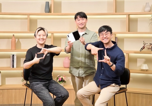 AI가 찾아주는 '최애'…갤Z폴드8 '마이 팬캠' 어떻게 구현했나