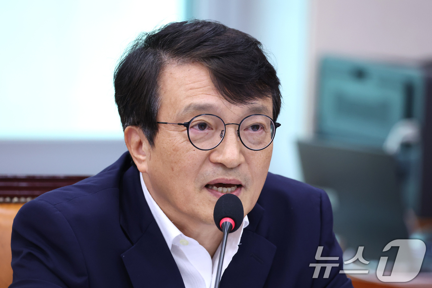 (서울=뉴스1) 신웅수 기자 = 김의겸 더불어민주당 의원이 1일 서울 여의도 국회에서 열린 법제사법위원회 전체회의에서 발언하고 있다. 2026.9.1/뉴스1