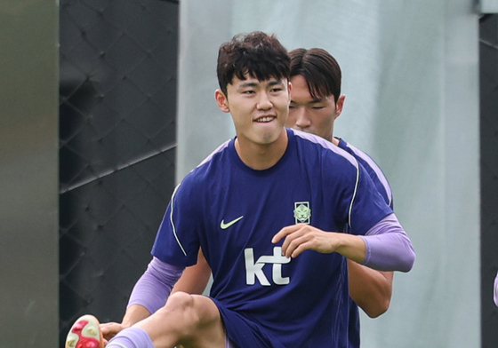 몸 푸는 이기혁