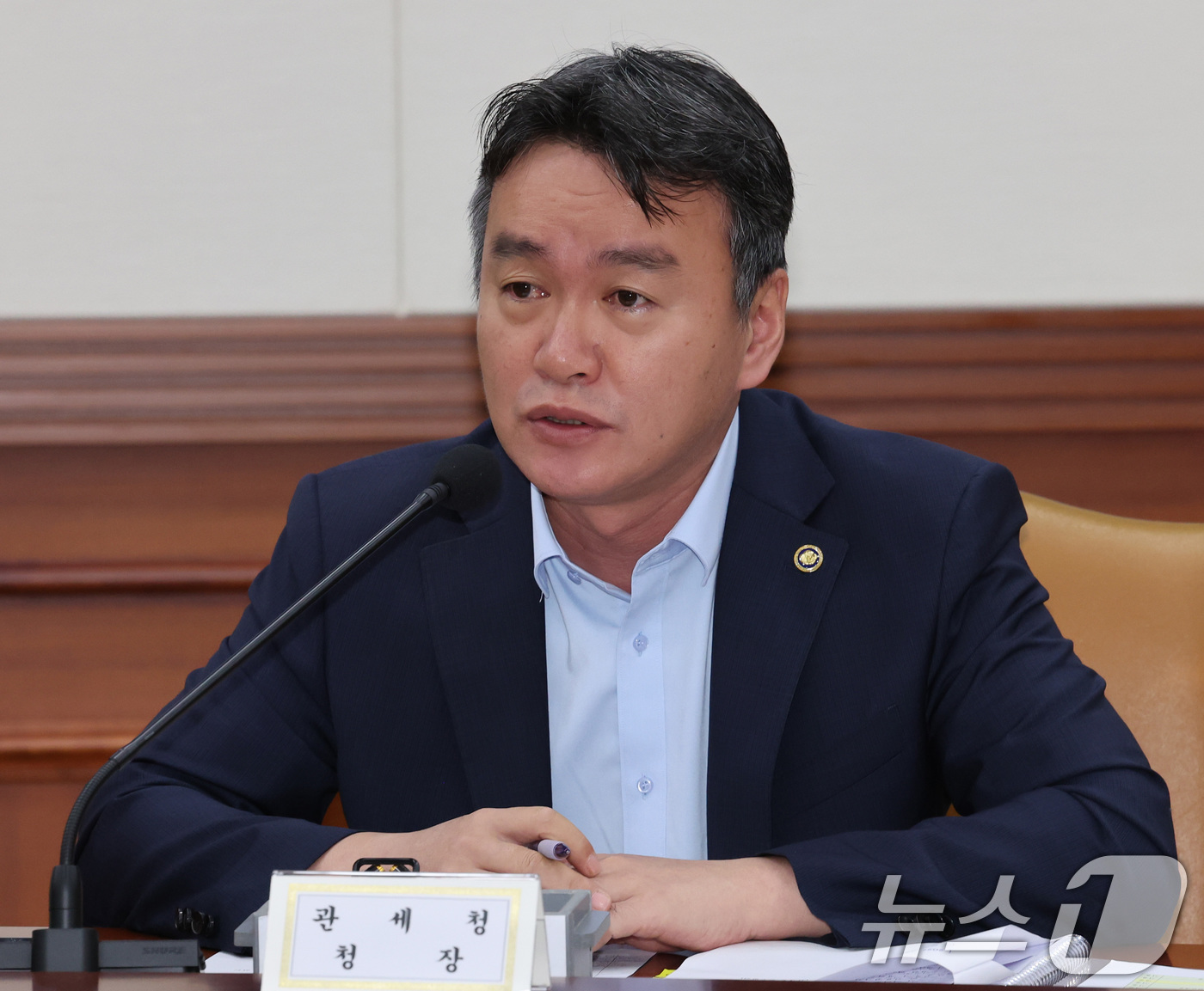 (서울=뉴스1) 이종덕 기자 = 이종욱 관세청장이 10일 서울 종로구 정부서울청사에서 열린 경제관계장관회의 겸 구조혁신 관계장관회의에서 발언하고 있다. 2026.9.10/뉴스1