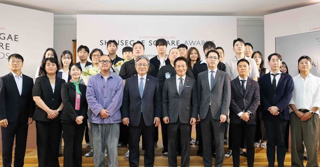 신세계百, 세종대왕 국가유산 미디어아트로 재해석…수상작 공개