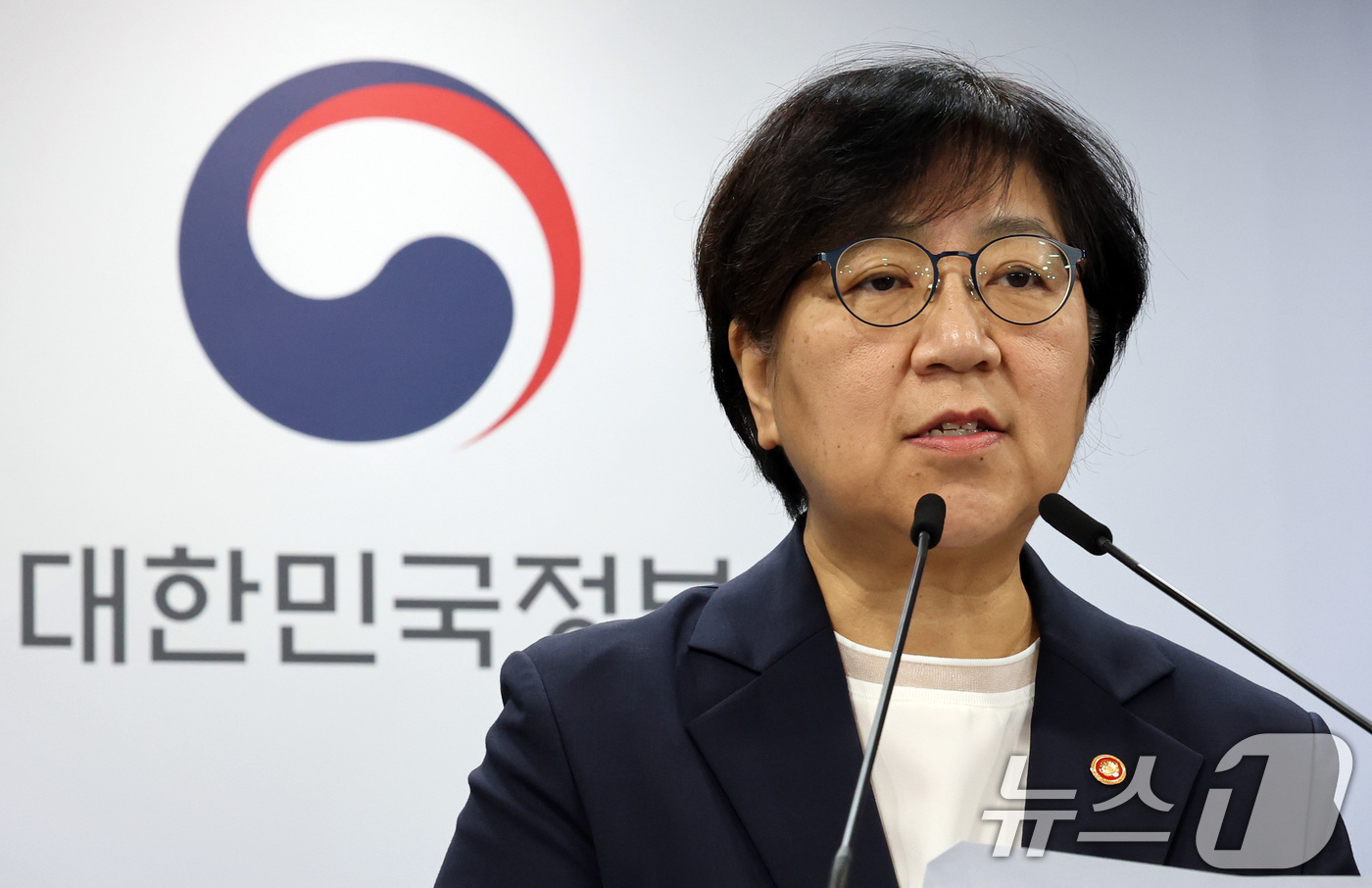 (서울=뉴스1) 이종덕 기자 = 정은경 보건복지부장관이 10일 서울 종로구 정부서울청사에서 발달장애인 돌봄·자립지원강화 정책에 대한 브리핑을 하고 있다. 2026.9.10/뉴스1
