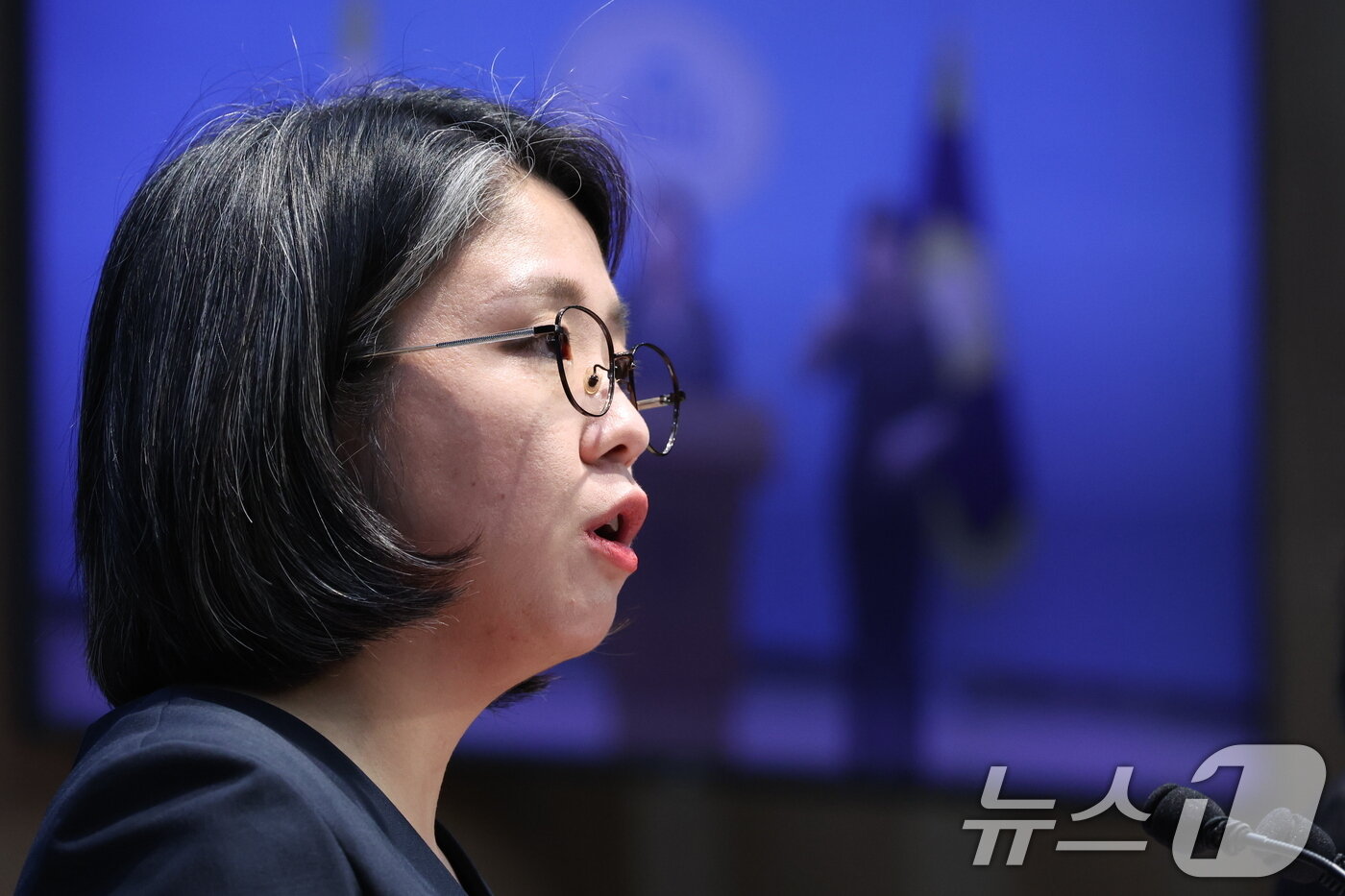 본문 이미지 - 용혜인 성평등가족부 장관 후보자가 10일 서울 여의도 국회 소통관에서 입장 발표 기자회견을 하고 있다. 2026.9.10 ⓒ 뉴스1 황기선 기자