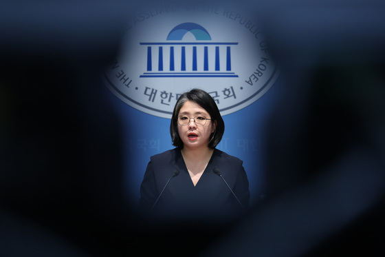 靑, 용혜인 반박회견에 당혹 속 여론주시…"청문회 보자 변동 없어"