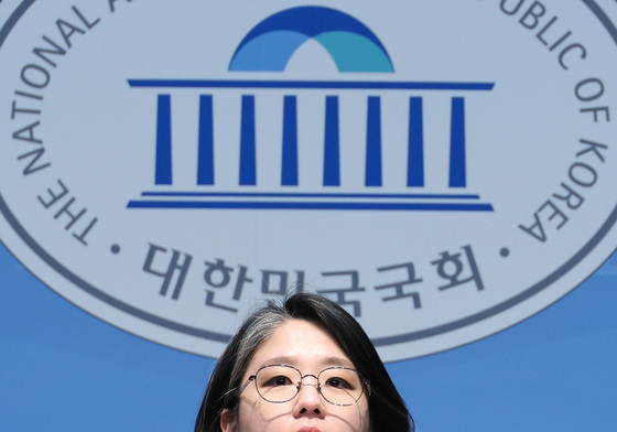 의혹 전면 부인하는 용혜인