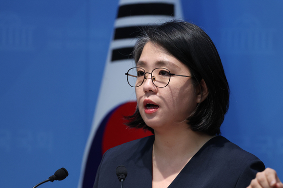 용혜인 후보자  "의원·국무위원 겸직 법률이 허용…다른 잣대 동의 어려워"