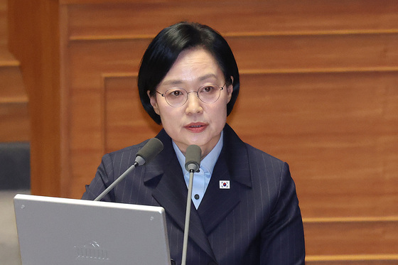 韓총리, '군대 안 가 국방 무지' 지적에 "그렇다고 애국심 없는 것 아냐"
