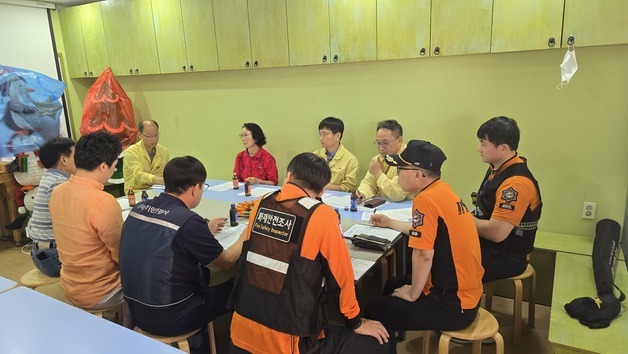 완주군 "전통시장 안전한 추석 맞이"…화재·시설 안전점검