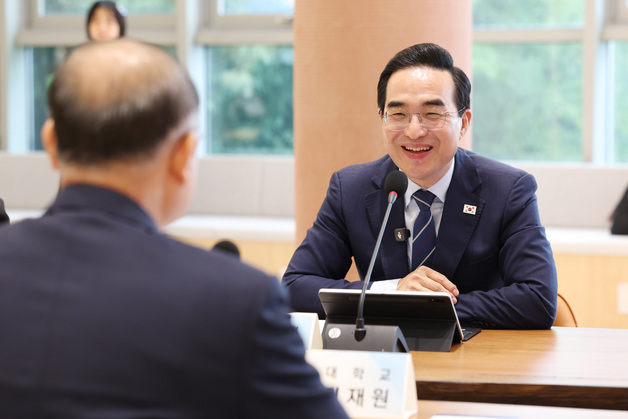 박홍근, 부산서 "내년 전국 고등교육 3조 증액…지역의료 1.3조 집중투자"