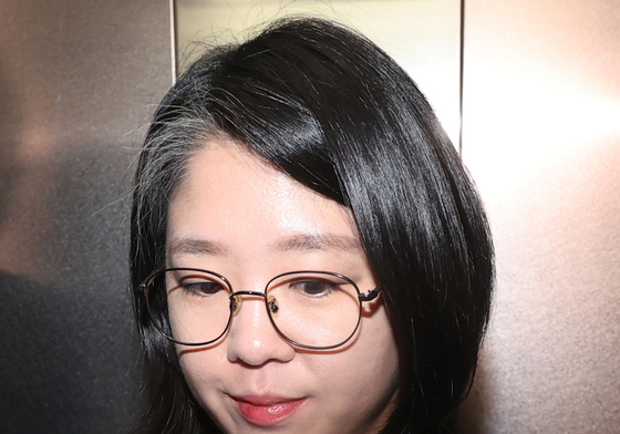 거취 압박 속 출근하는 용혜인 후보자