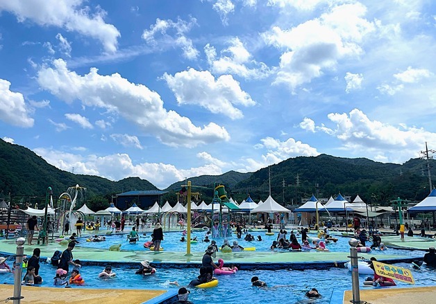 홍천 물놀이장 61일 대장정 성황리 폐장…2만3000여명 찾았다