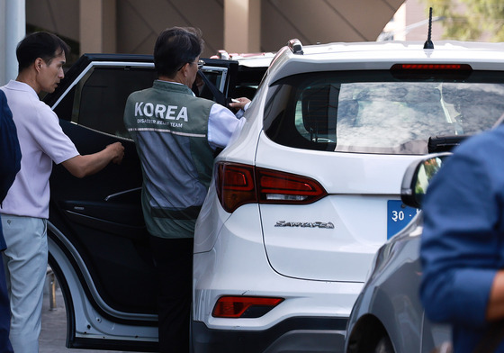 윤주석 KDRT 2진 구호대장, 카트만두 도착