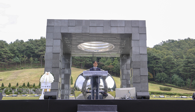 보훈장관, 민주화운동 합동추모제…"민주유공자법 조속 통과 기대"