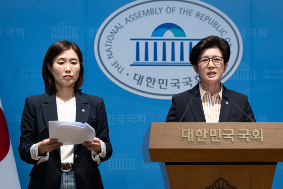 국민의힘 성평등가족위원들 '용혜인 스스로 물러나야'