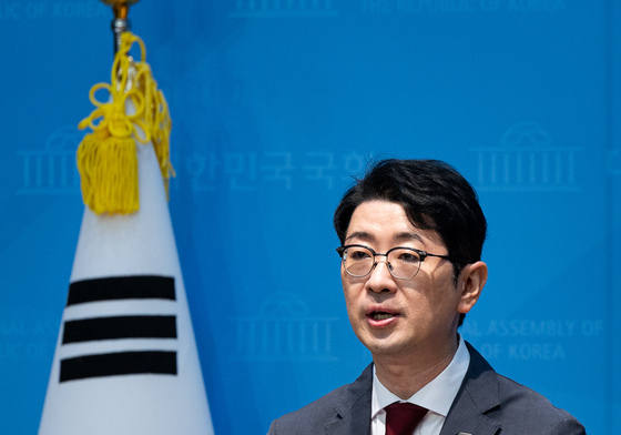 주진우 '김승원 후보자 가족 조합 방과후활동 서비스 제공기관 지정시 평가점수 조작 고발 기자회견'