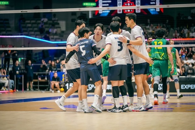 '허수봉 28득점' 남자 배구, 호주 꺾고 FIVB 월드컵 출전권 획득