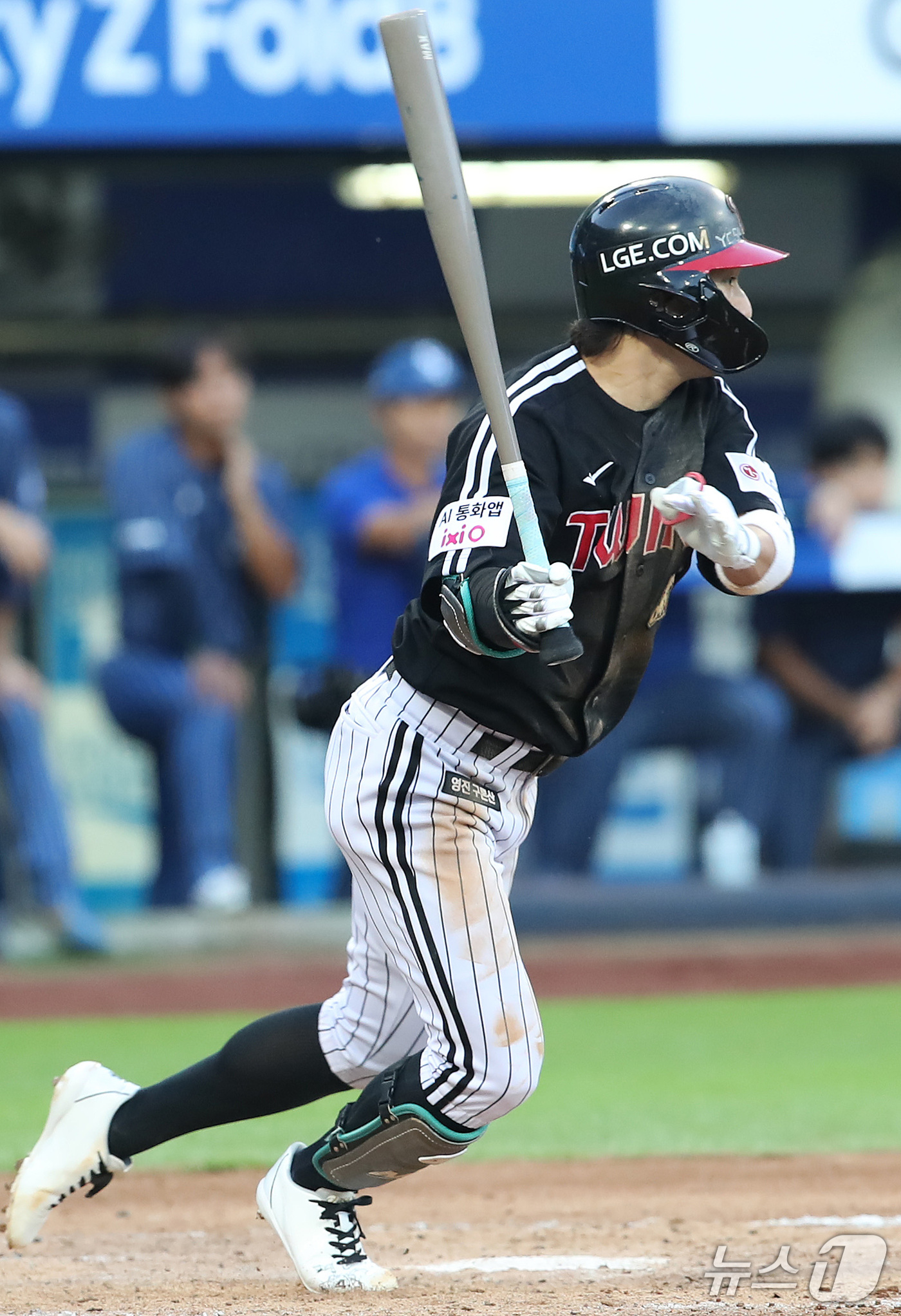 (대구=뉴스1) 공정식 기자 = 13일 오후 대구 삼성라이온즈파크에서 열린 프로야구 '2026 신한은행 SOL KBO리그' LG 트윈스와 삼성 라이온즈의 경기, 4회초 1사 만루 …
