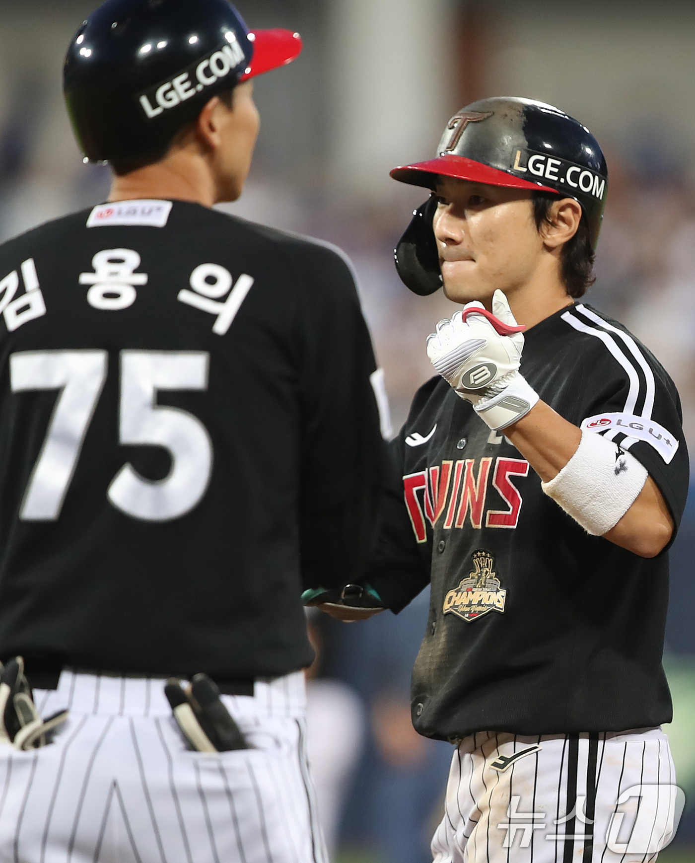 (대구=뉴스1) 공정식 기자 = 13일 오후 대구 삼성라이온즈파크에서 열린 프로야구 '2026 신한은행 SOL KBO리그' LG 트윈스와 삼성 라이온즈의 경기, 5회초 1사 만루 …