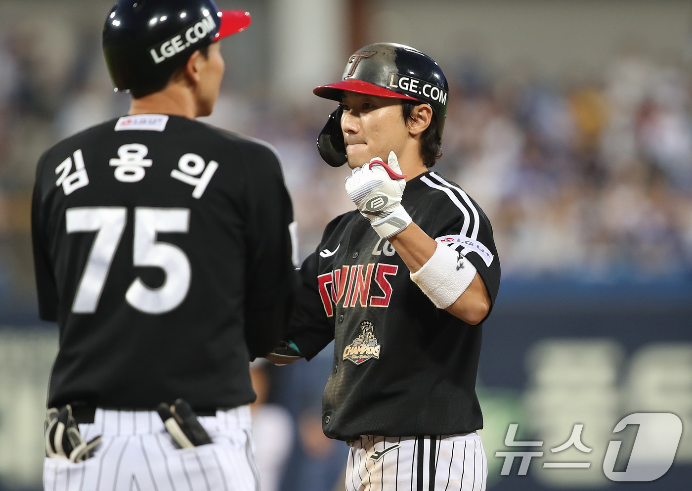(대구=뉴스1) 공정식 기자 = 13일 오후 대구 삼성라이온즈파크에서 열린 프로야구 '2026 신한은행 SOL KBO리그' LG 트윈스와 삼성 라이온즈의 경기, 5회초 1사 만루 …