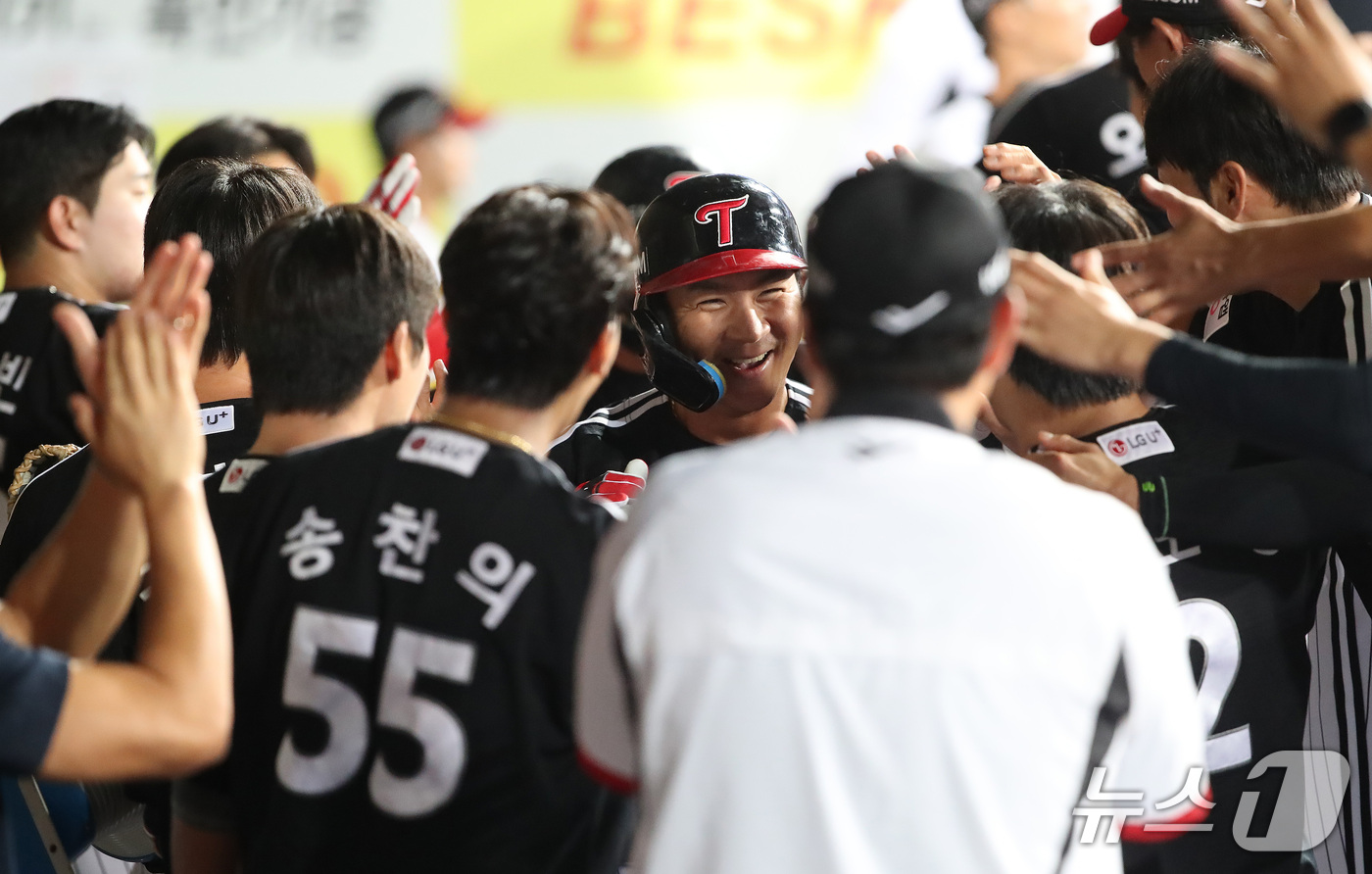 (대구=뉴스1) 공정식 기자 = 13일 오후 대구 삼성라이온즈파크에서 열린 프로야구 '2026 신한은행 SOL KBO리그' LG 트윈스와 삼성 라이온즈의 경기, 8회초 2사 3루 …