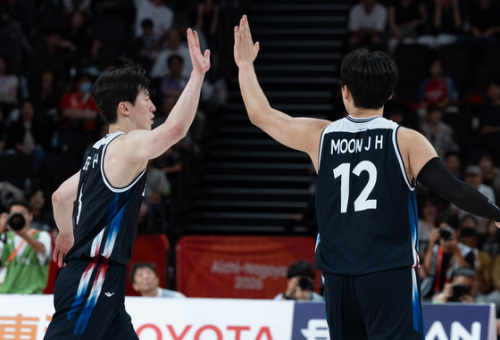 남자농구, 한일전서 日 100-83 완파…3연승·조 1위로 8강행[AG]