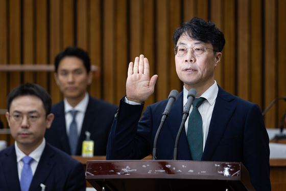 김성수 청문회인데…'조희대 제청·李재판' 놓고 여야 공방