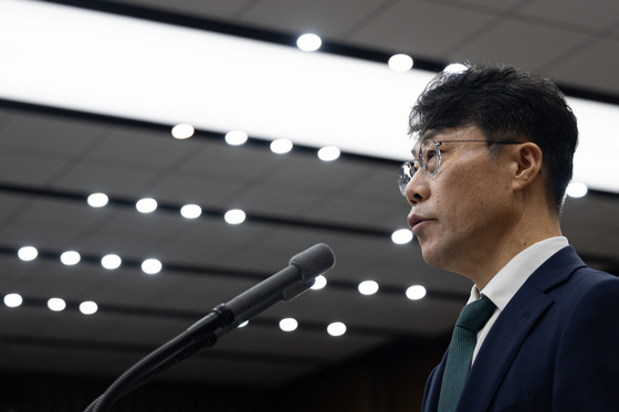 청문회 앞서 인사말하는 김성수 대법관 후보자