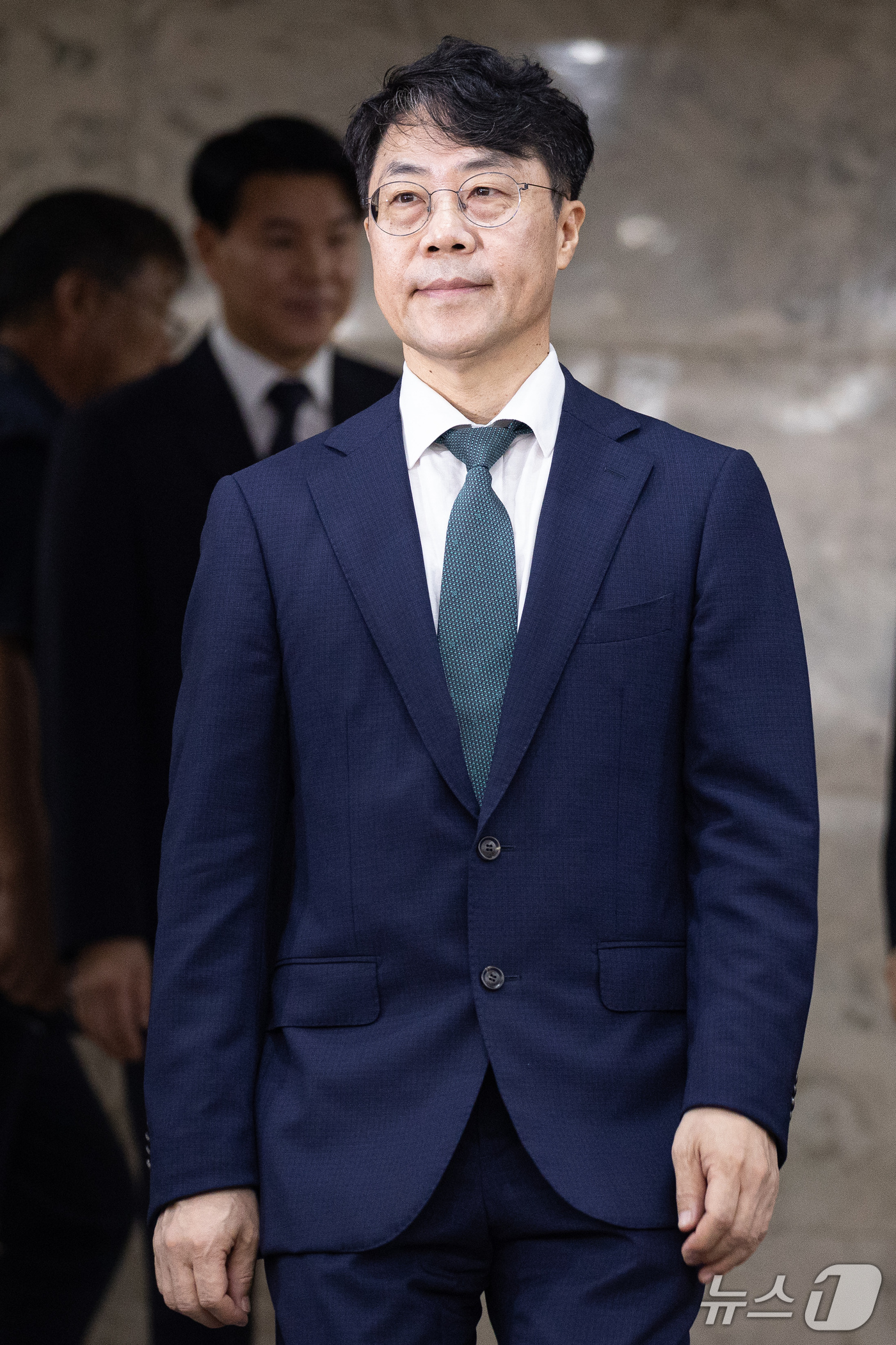 (서울=뉴스1) 유승관 기자 = 김성수 대법관 후보자가 14일 서울 여의도 국회에서 열린 대법관(김성수) 임명동의안 심사를 위한 인사청문회에 출석하고 있다. 2026.9.14/뉴스 …