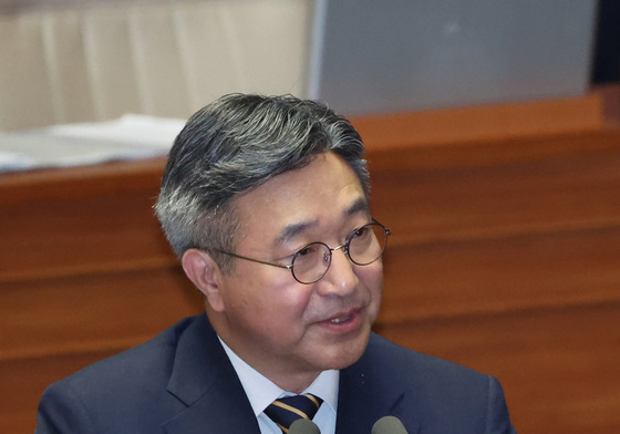 대정부질문 답변하는 윤호중 장관
