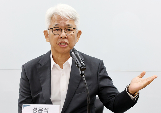 성윤석 유웨이어플라이 대표, 수시 원서 접수 시스템 장애 발생에 사과