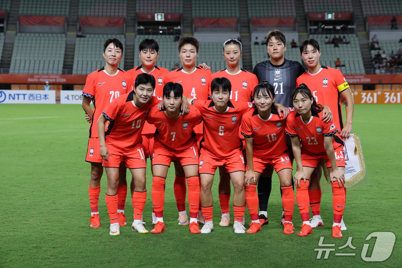 (오사카=뉴스1) 안은나 기자 = 14일 오후 일본 오사카 나가이스타디움에서 열린 2026 아이치·나고야 아시안게임 여자축구 예선 F조 대한민국과 미얀마의 경기, 대한민국 대표팀 …