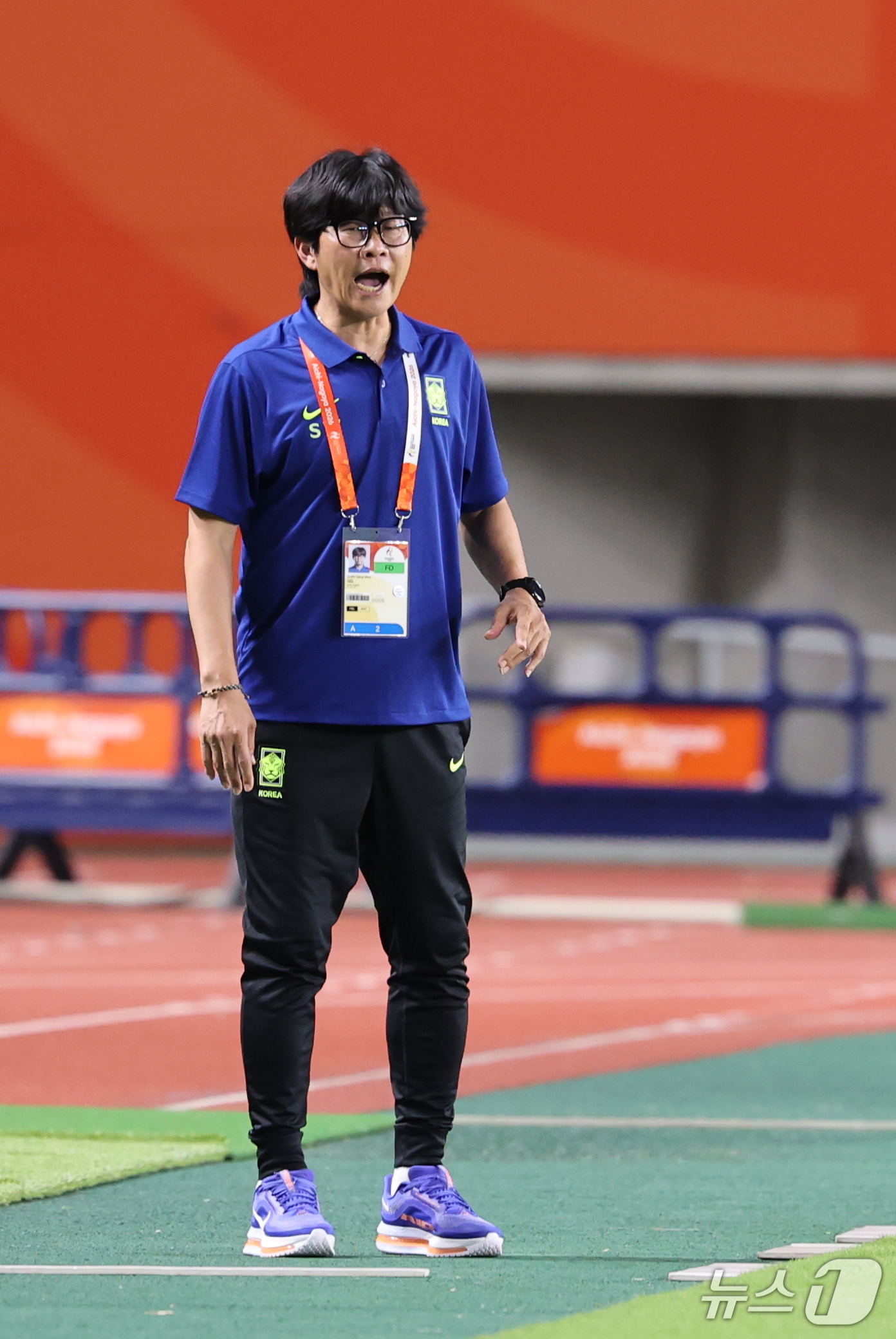 (오사카=뉴스1) 안은나 기자 = 14일 오후 일본 오사카 나가이스타디움에서 열린 2026 아이치·나고야 아시안게임 여자축구 예선 F조 대한민국과 미얀마의 경기, 대한민국 신상우 …