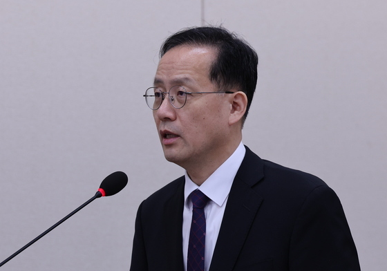모두발언하는 이형일 경제부총리 후보자
