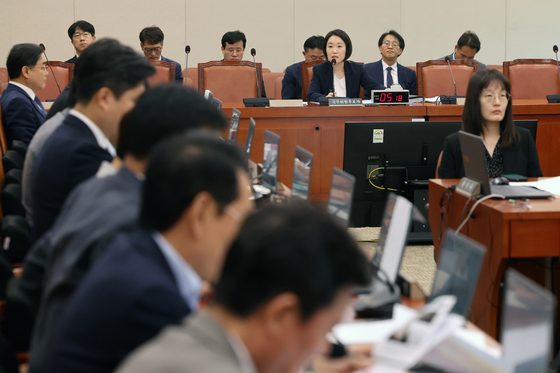 산자중기위, '검찰청 폐지 후속' 석유사업법 與 주도 의결…국힘 퇴장