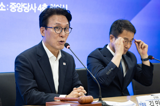 김민석 '지지율 바닥…반드시 반등'