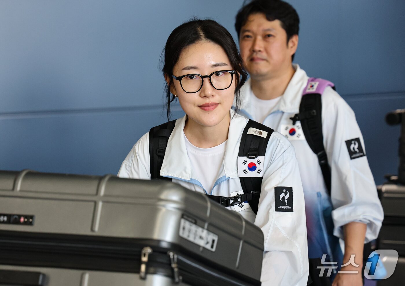 본문 이미지 - 2026 아이치-나고야 아시안게임 사격 국가대표 양지인이 15일 일본 나고야 중부국제공항을 통해 입국하고 있다. 2026.9.15 ⓒ 뉴스1 김도우 기자