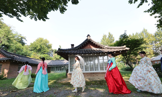 전통이 숨쉬는 야외 수업