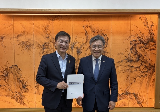 김중남 강릉시장, 국회·정부에 'KTX 남강릉역 신설' 건의