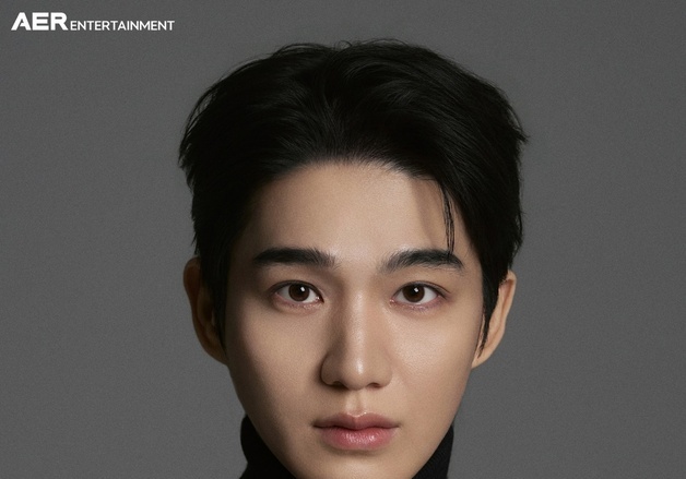 '강철비2'·'안나' 정도진, 아에르엔터 전속계약…새 출발