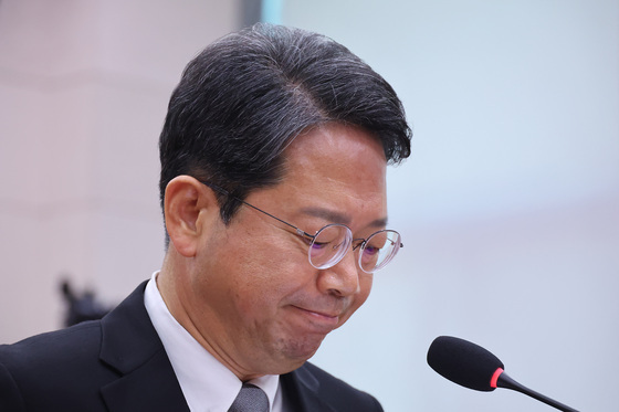 질문 받는 김승원 후보자