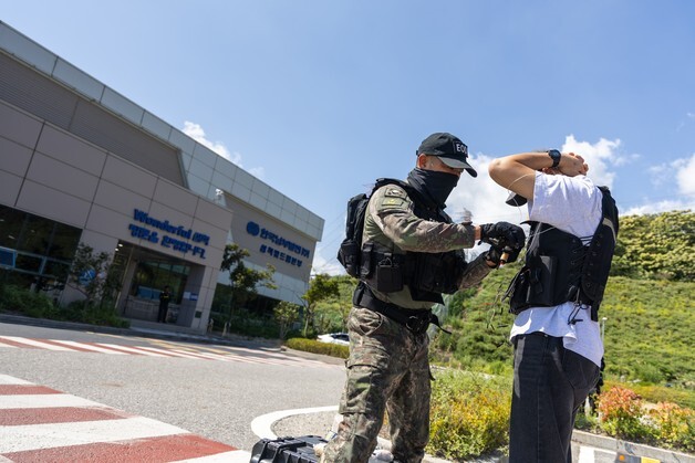 "미상 드론, 발전시설로 접근"…23경비여단 '실전 방불' 테러 대응 훈련