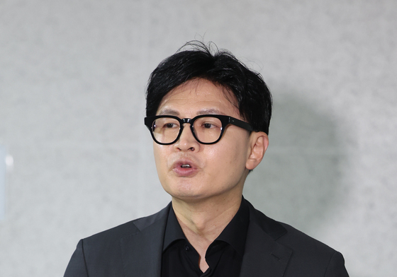 김승원 후보자 관련 브리핑하는 한동훈 의원